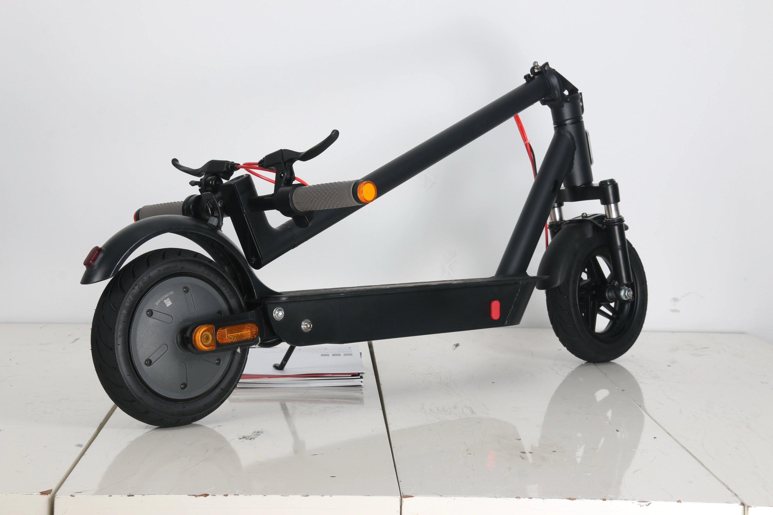 Aluminium Alloy Dual Disc brake with Dual suspension 
E Scooter(MK086)
